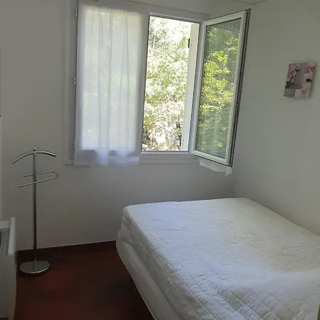 Maison 60 M2, Terrain 850 M2, 4 A 6 Personnes لو ماثيز