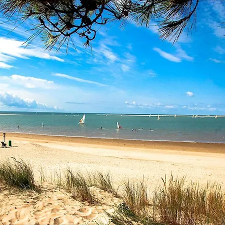 Vakantiehuis Maison 60 M2, Terrain 850 M2, 4 A 6 Personnes