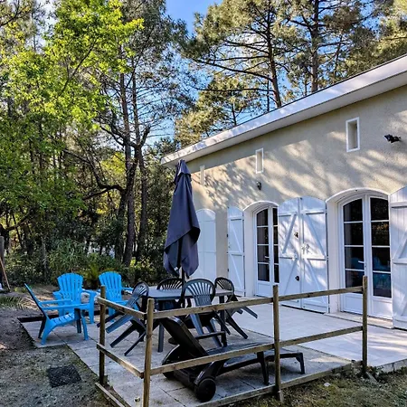 Maison 60 M2, Terrain 850 M2, 4 A 6 Personnes Les Mathes