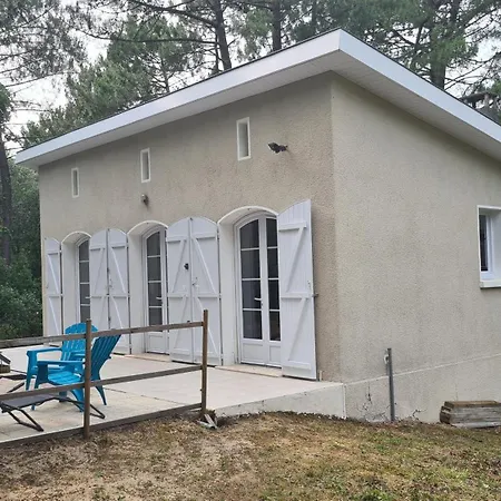 Maison 60 M2, Terrain 850 M2, 4 A 6 Personnes *