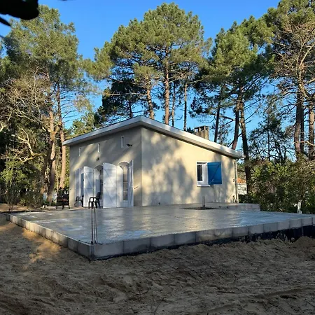 Maison 60 M2, Terrain 850 M2, 4 A 6 Personnes