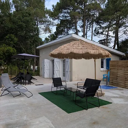 Maison 60 M2, Terrain 850 M2, 4 A 6 Personnes Holiday home