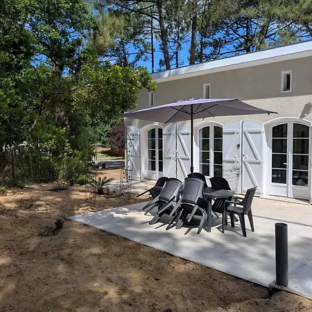 Maison 60 M2, Terrain 850 M2, 4 A 6 Personnes * Les Mathes