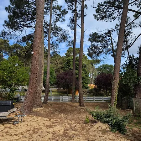 Maison 60 M2, Terrain 850 M2, 4 A 6 Personnes *